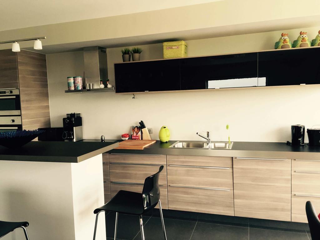 Holiday Home Poire Et Table Wingene Bilik gambar